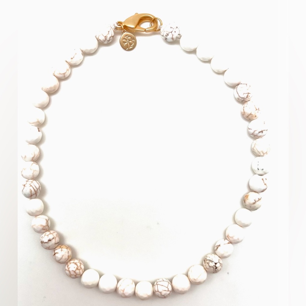 KARLI BUXTON $88 Stone Strand Bead Necklace White Marble NWT - Picture 3 of 7